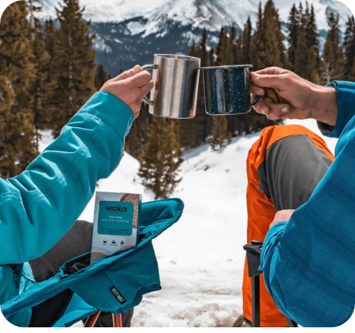 Coffee mugs in nature