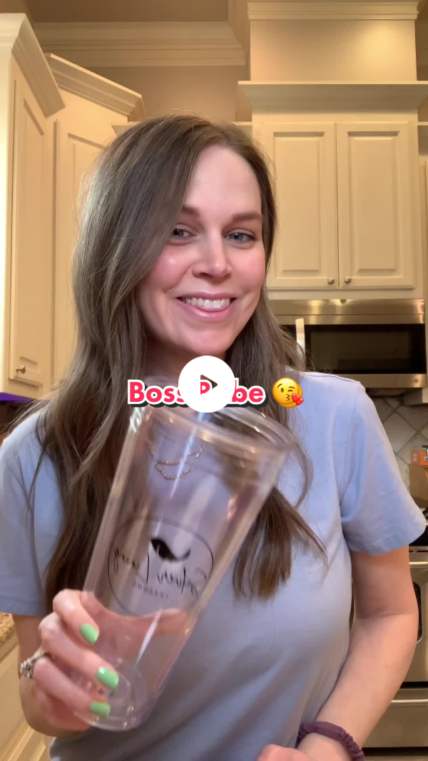 They say your haters are your biggest fans! ?? #loadedtea #bossbabe #herbalife #loadedteagirl #diy #teatok #easyrecipe #antimlm #herbalifedupe #loadedteadupe   